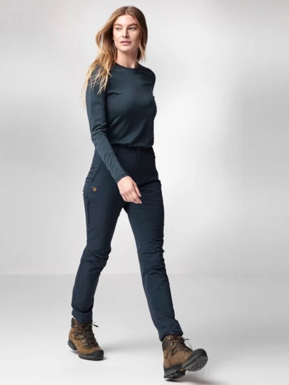 FjallRaven ABISKO WINTER STRETCH TROUSERS in Dark Navy Women's 29 Regular